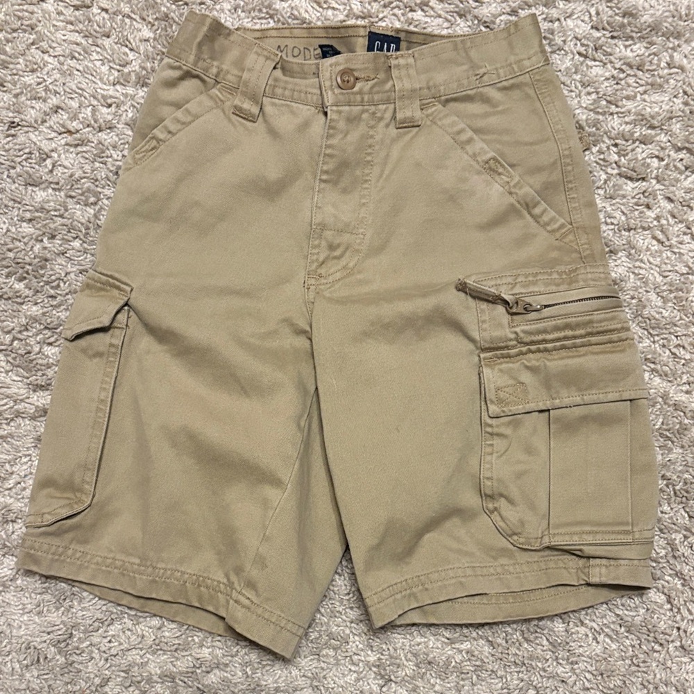 GAP Boys Cargo Shorts in Khaki/Tan Size 6